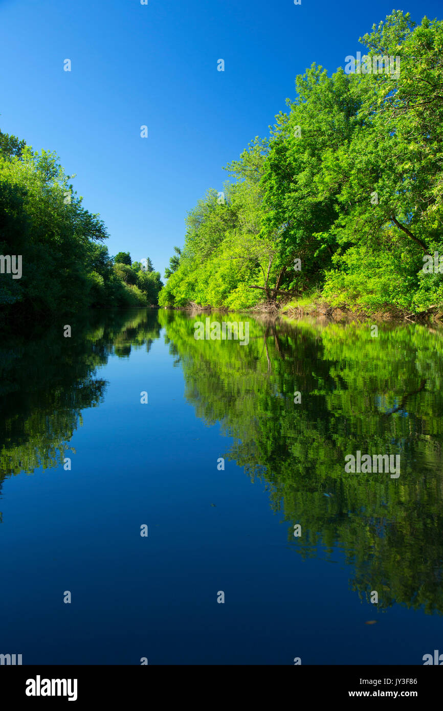 Luckiamute River, Luckiamute Landing State Park, Oregon Stock Photo Alamy