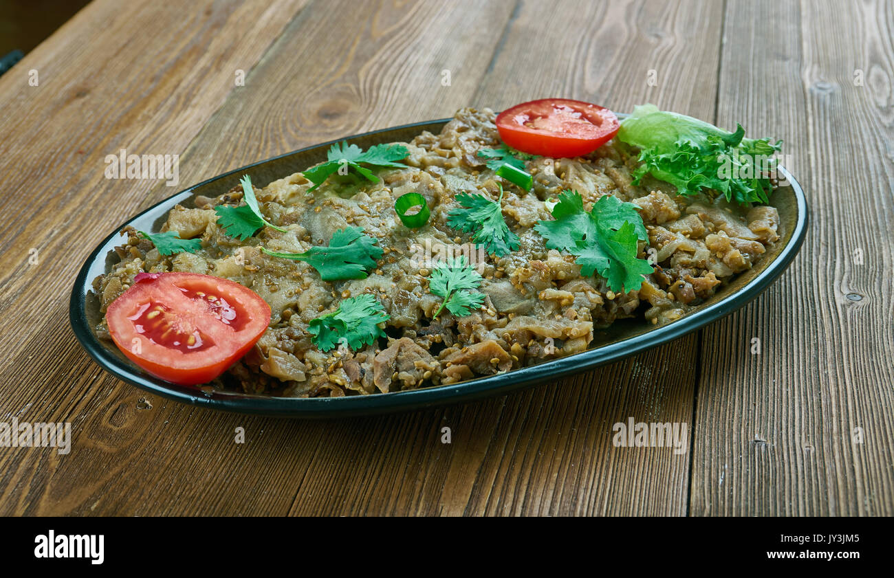 Patlican salatasi eggplant salad .Turkish cuisine Stock Photo Alamy