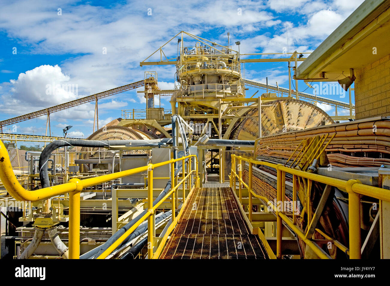 Copper mine mining processing plant hi-res stock photography and images ...