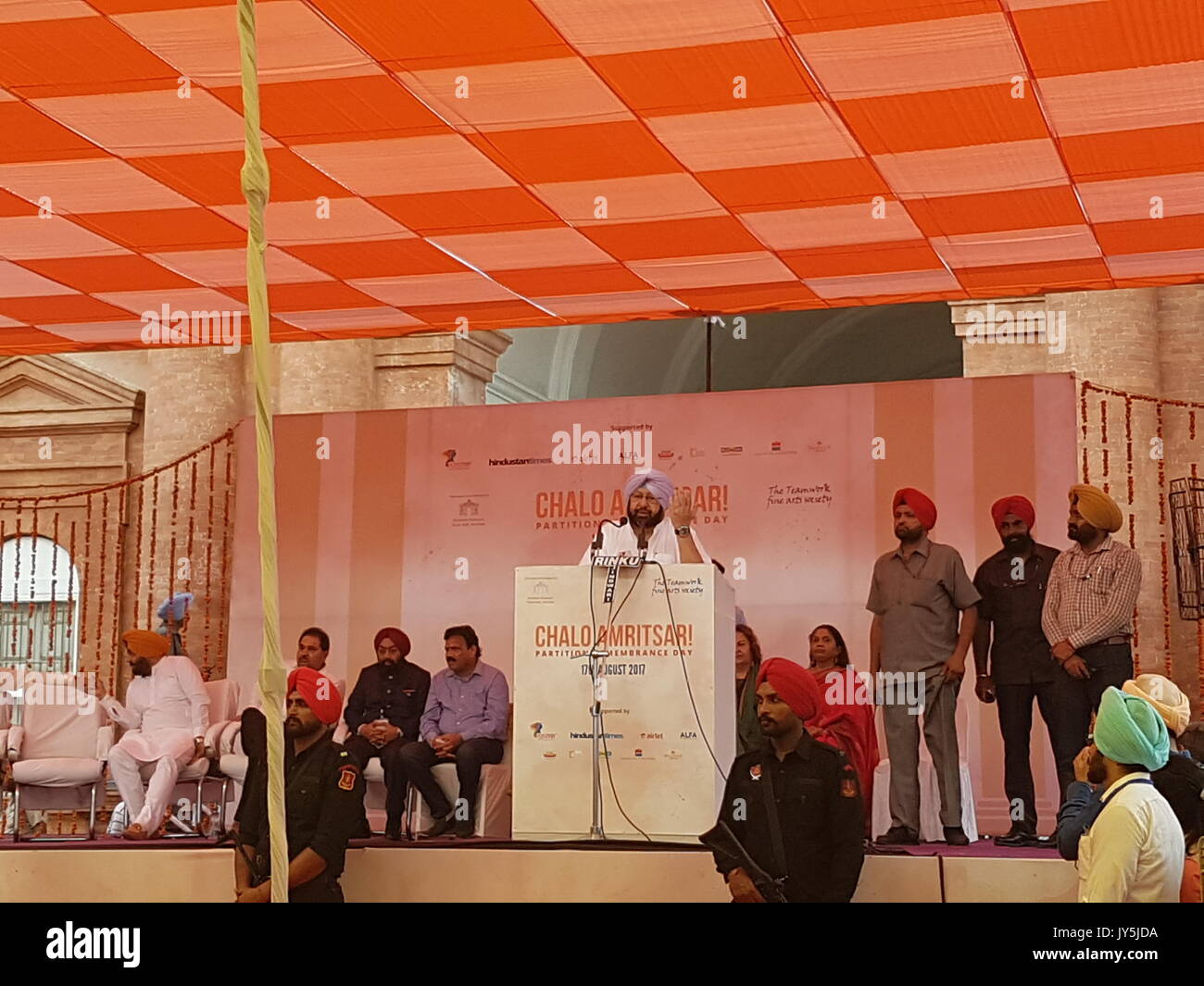 Amritsar, India. 17th Aug, 2017. The Chief Minister of Punjab, Amarinder Singh, officially opens the Partition Museum in Amritsar, India, 17 August 2017. It is the first museum which deals wich the partition of British India in 1947 and its bloody effects. Photo: Nick Kaiser/dpa/Alamy Live News Stock Photo