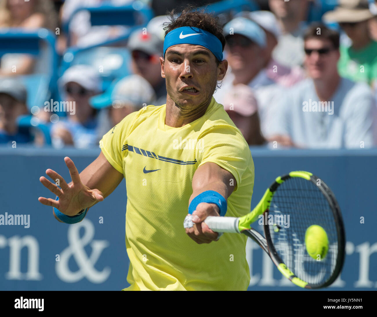 Mason, Ohio, USA. 18th August, 2017. Rafael Nadal (ESP) defeated Albert ...