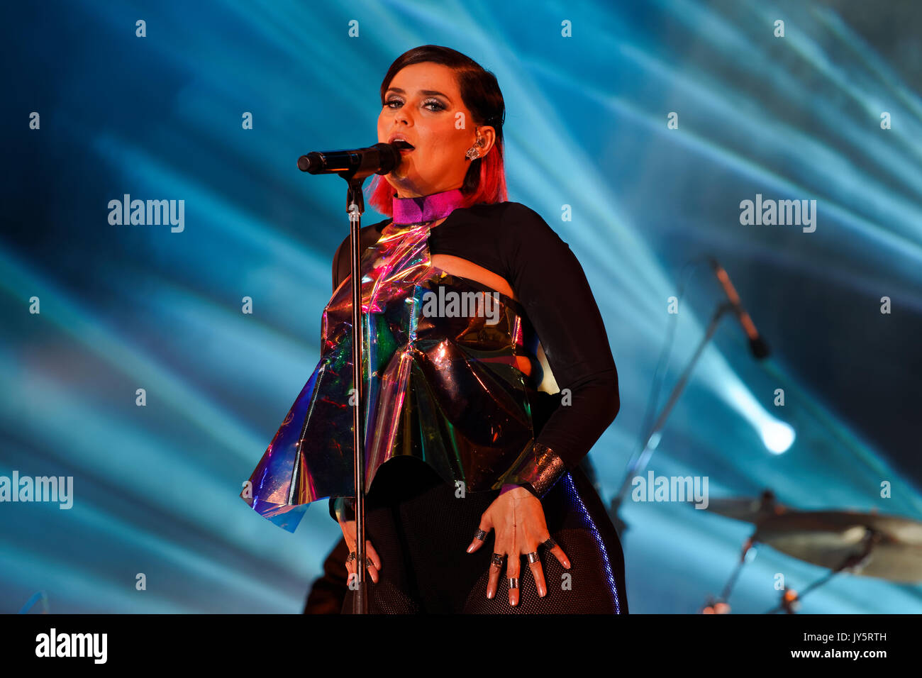 Montreal, Canada. 18th Aug, 2017. Montreal, Canada. 18/08/2017  Canadian singer Nelly Furtado performs on stage for the Canada Pride Montreal 2017 free outdoor concert. Credit: richard prudhomme/Alamy Live News Stock Photo