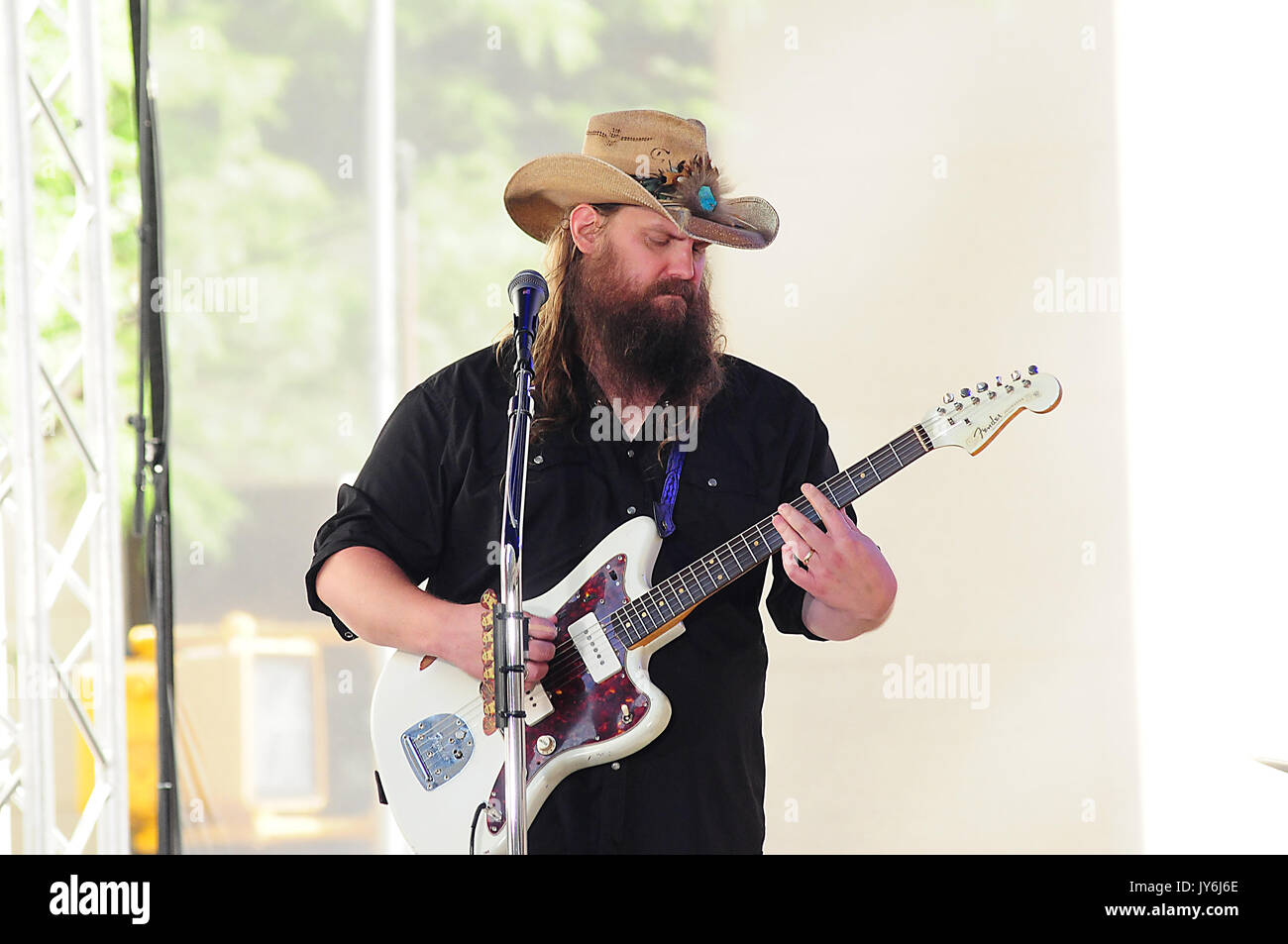 Chris Stapleton performing on NBC's 'Today' at Rockefeller Plaza in New ...