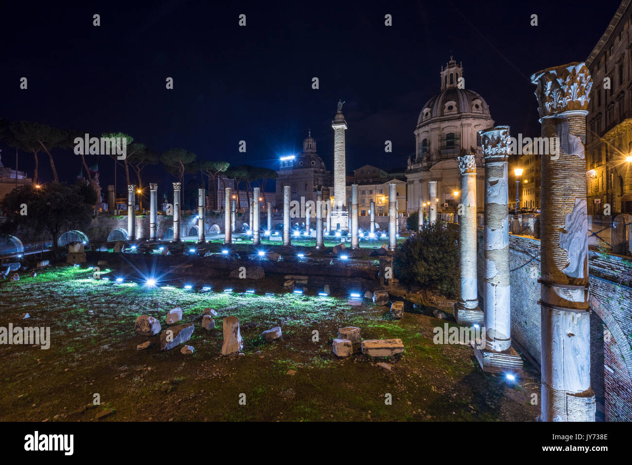 Rome, Lazio, Italy. The Trajan's Column Stock Photo - Alamy