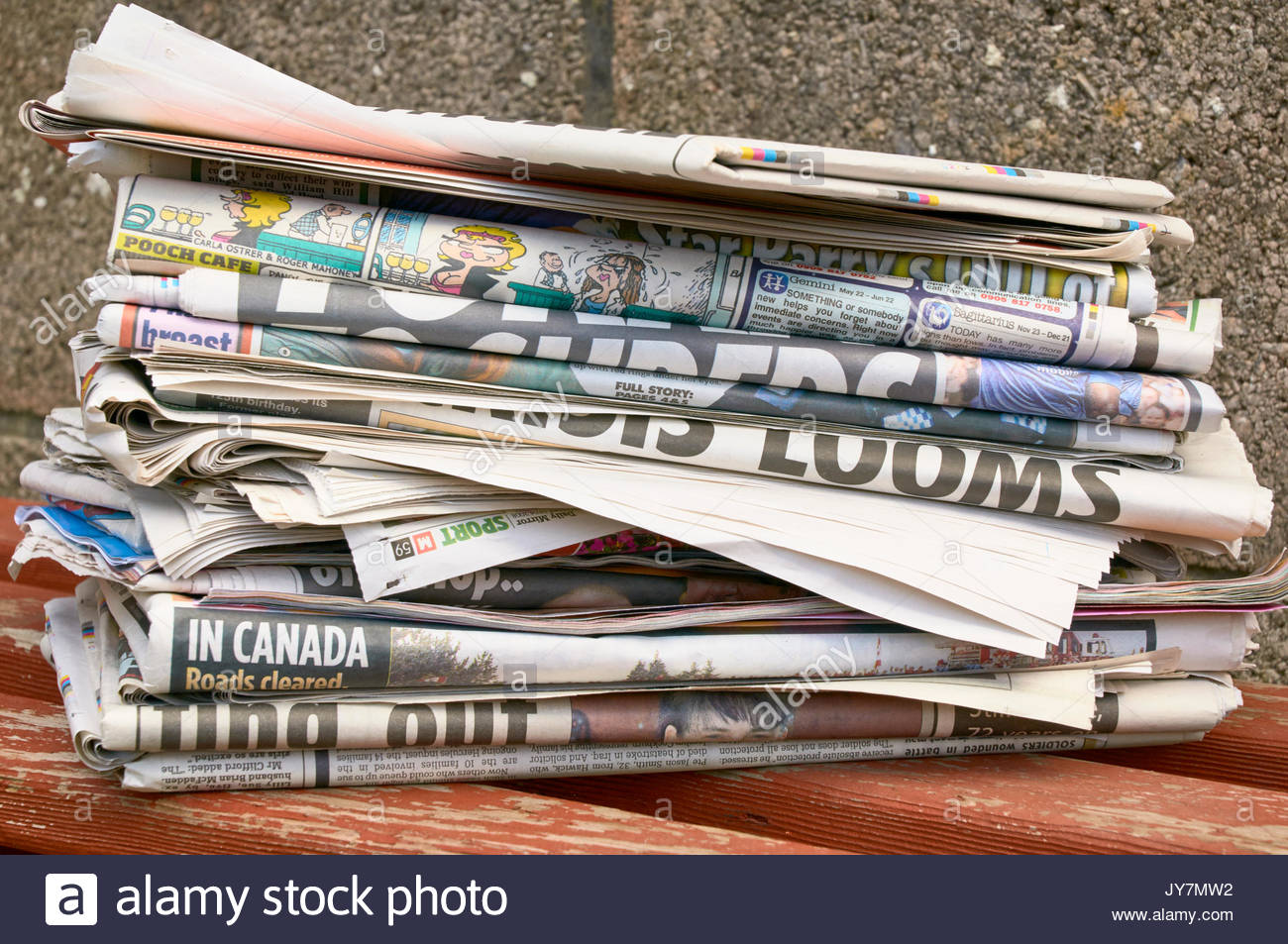 Recycling Bin Uk Stock Photos & Recycling Bin Uk Stock Images Alamy