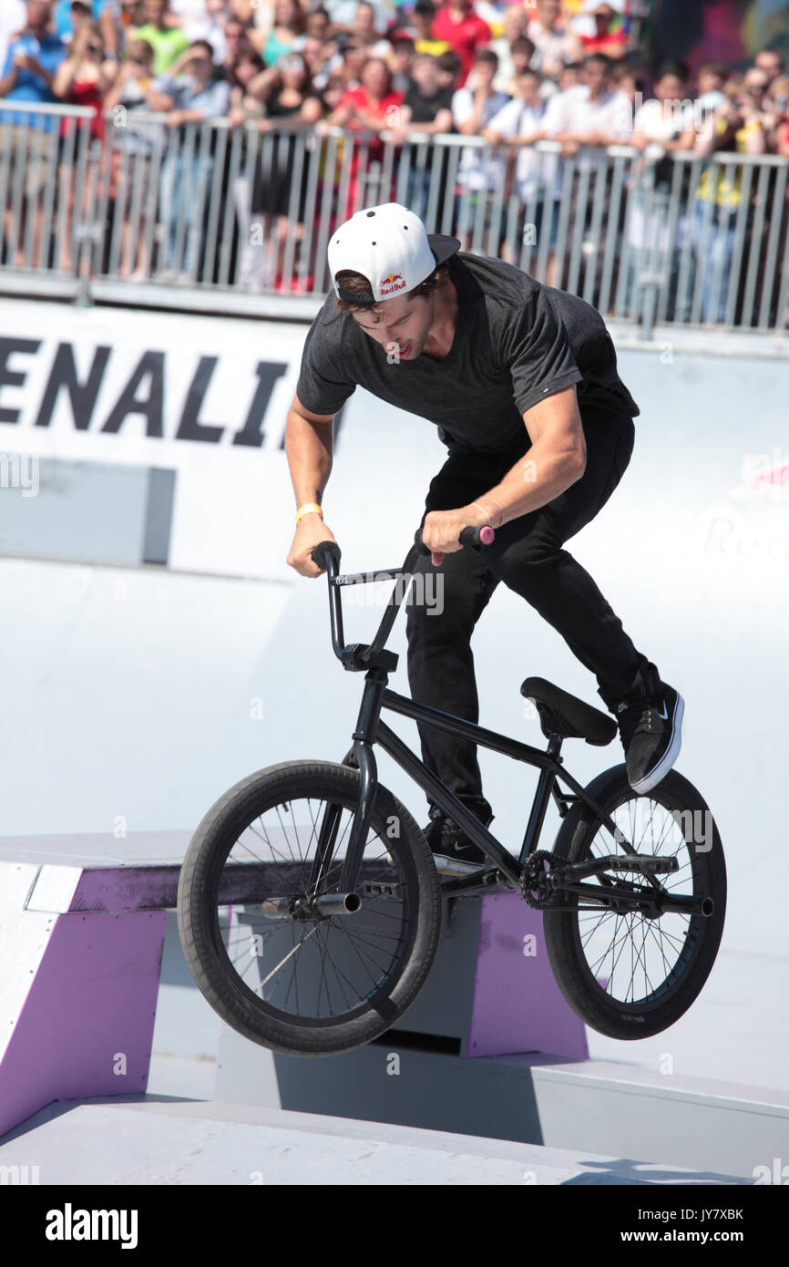 MOSCOW, RUSSIA - JULY 8: Garrett Reynolds, USA, in BMX competitions during  Adrenalin Games in Moscow, Russia at July 8, 2012 Stock Photo - Alamy