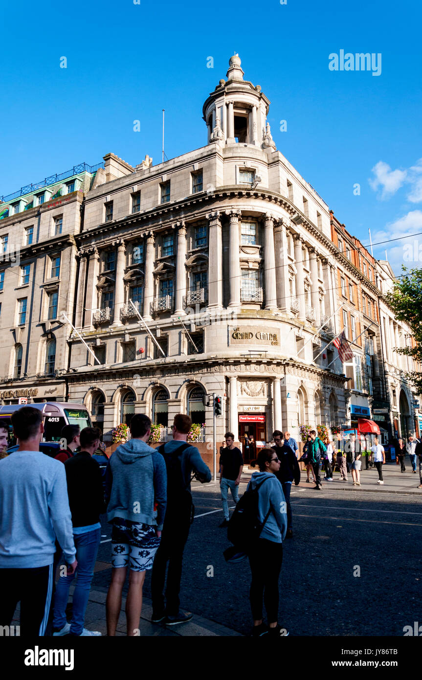 The Grand Central Bar on O'Connell Street Upper - a former bank building with fine architecture historic heritage Stock Photo