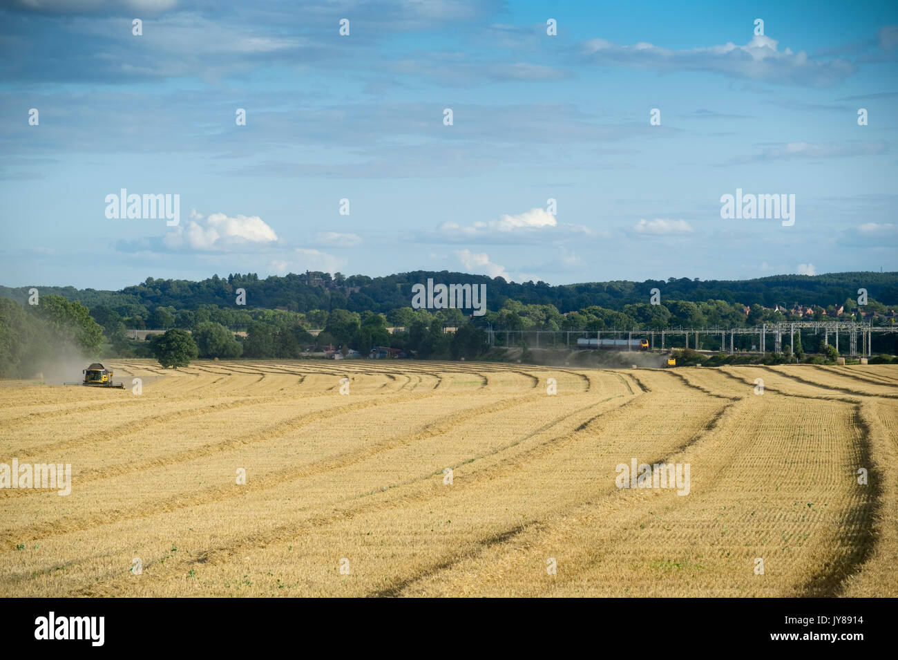 Harvesting at Dordon, North Warwickshire, Stock Photo