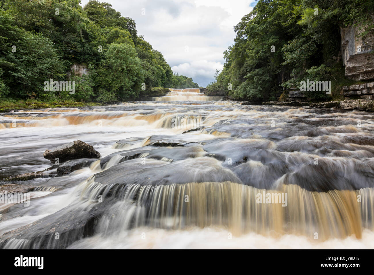 Aysgarth Falls, Lower Force Waterfall, River Ure Yorkshire Dales National Park Stock Photo
