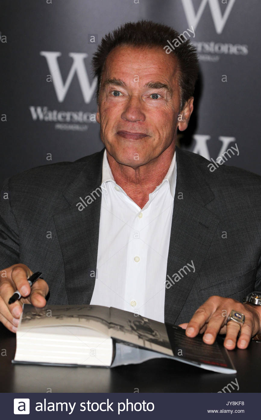 Total Recall Schwarzenegger Stock Photos & Total Recall Schwarzenegger