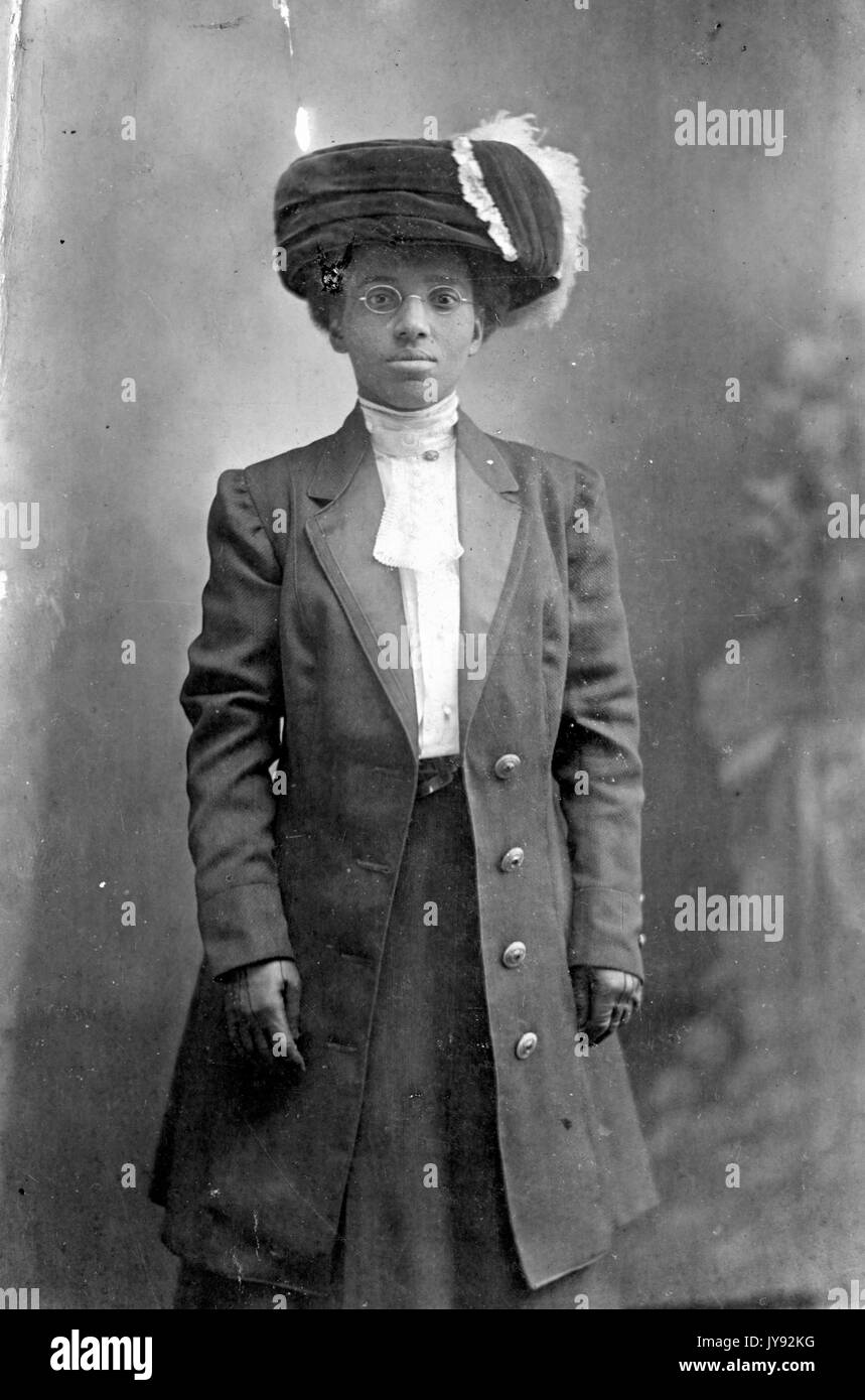 Portrait of African-American woman 