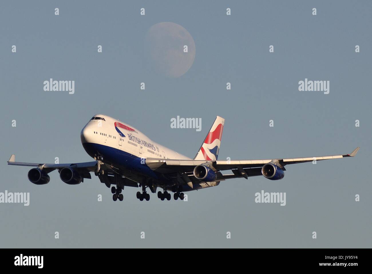 BRITISH AIRWAYS BOEING 747 G-BNLK Stock Photo