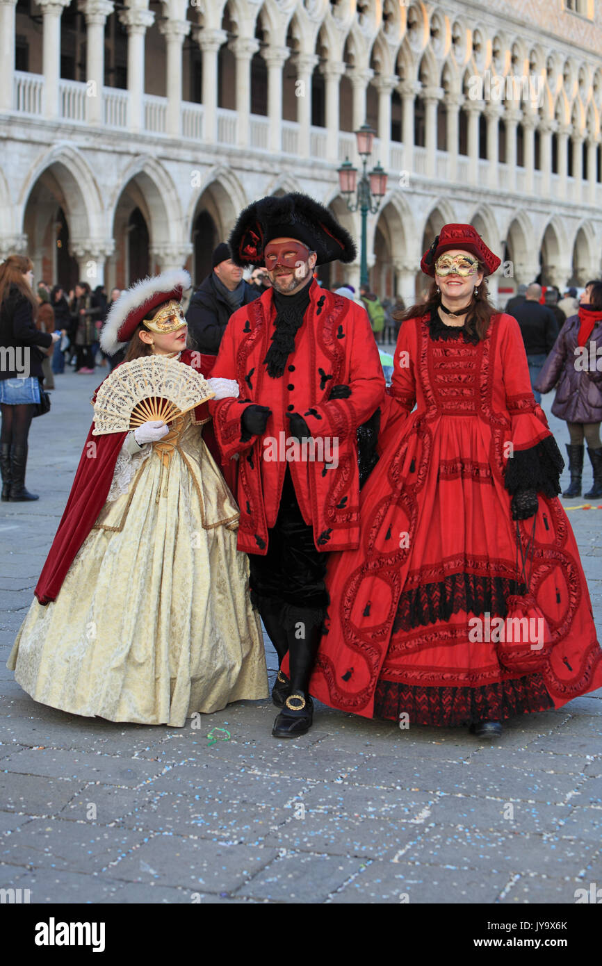 Children in venice carnival hi-res stock photography and images - Alamy