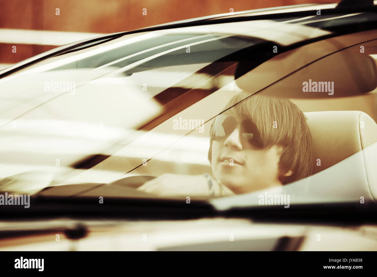 Driving convertible car hi-res stock photography and images - Alamy