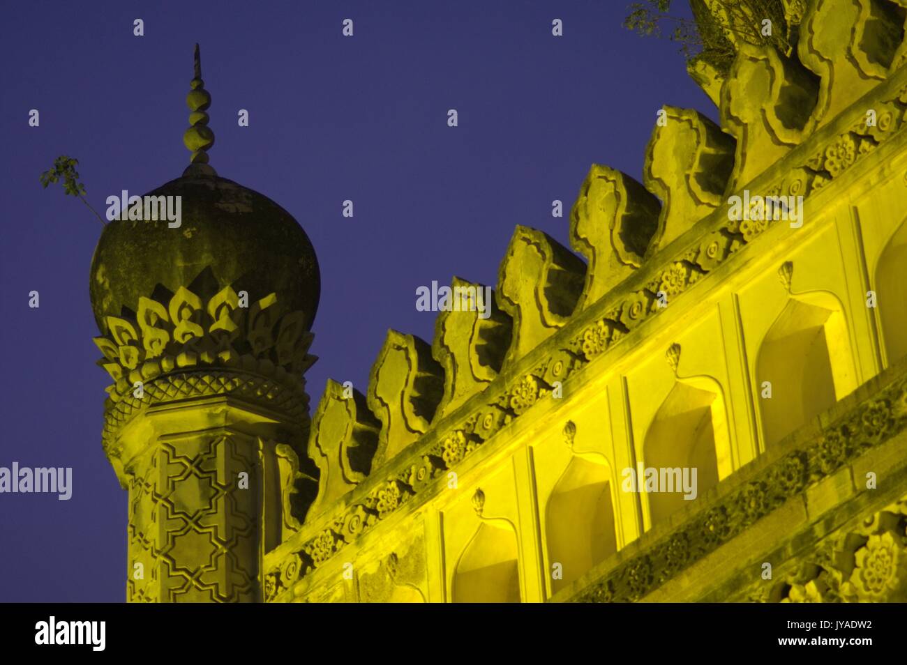 Golconda tombs hi-res stock photography and images - Alamy