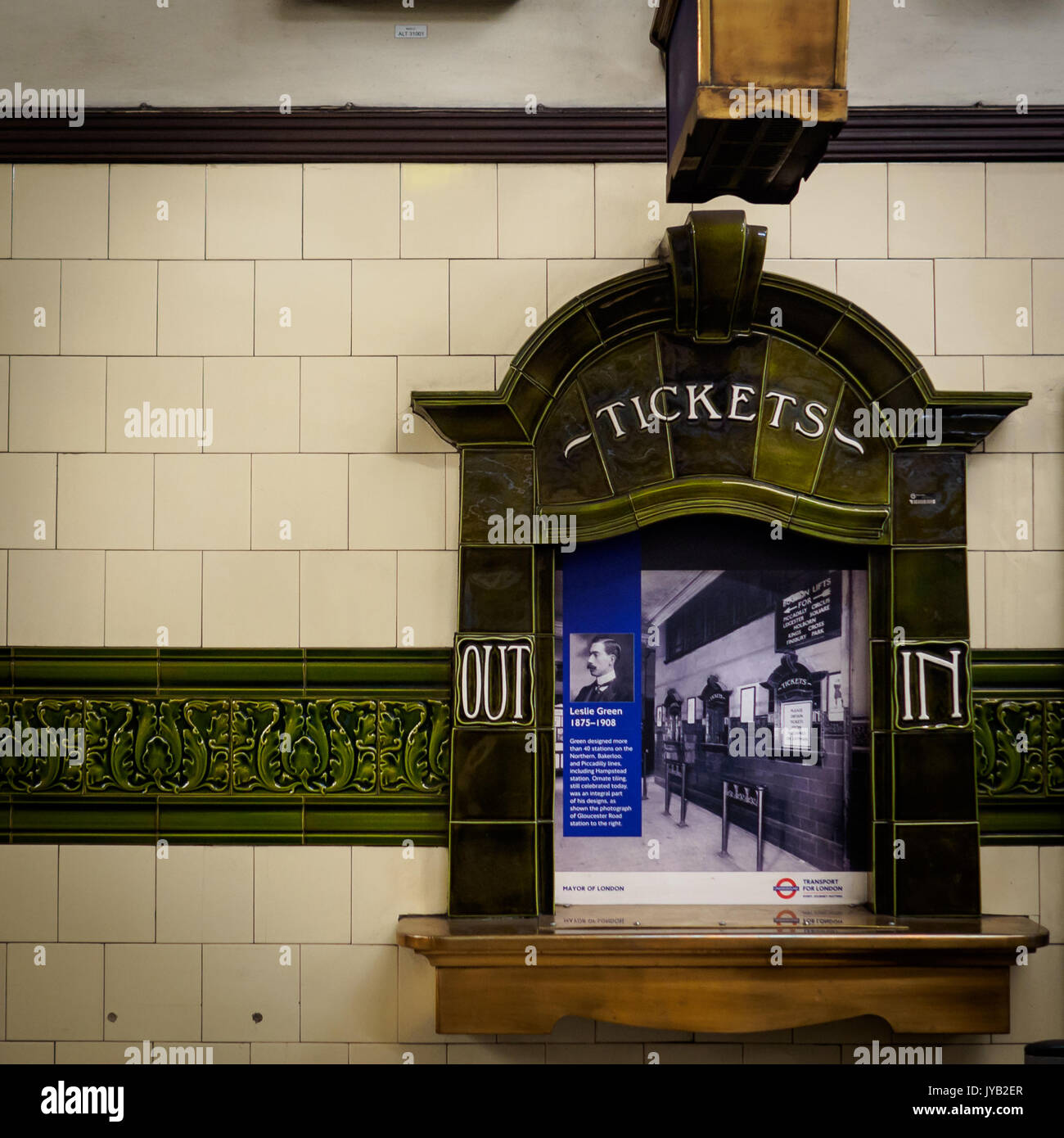 Railway ticket booth hi-res stock photography and images - Alamy