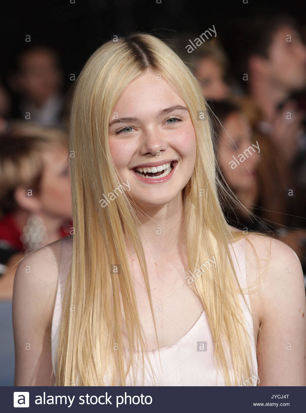 Celebrity Elle Fanning nude photos 2019 Celebrity Elle Fanning nude photos 2019