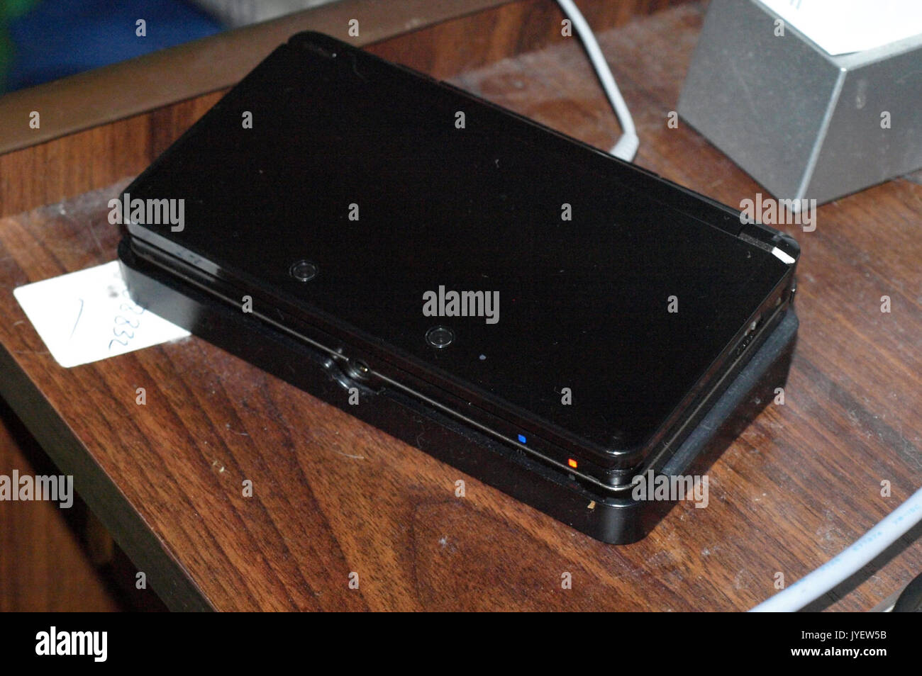 3DS Sleep Mode Charging Stock Photo Alamy