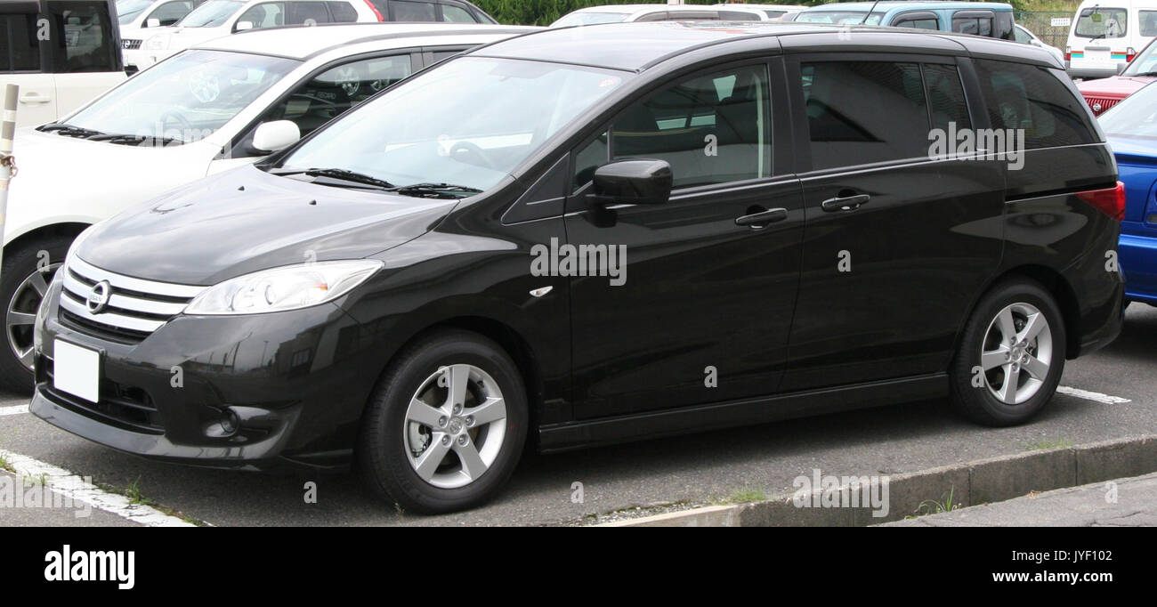 2nd generation NISSAN LAFESTA Highway STAR Stock Photo - Alamy