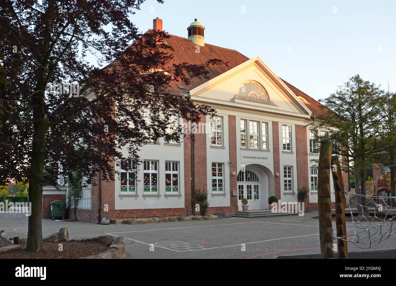  25104200018 Twistringen Grundschule Stock Photo - Alamy Bildidee 