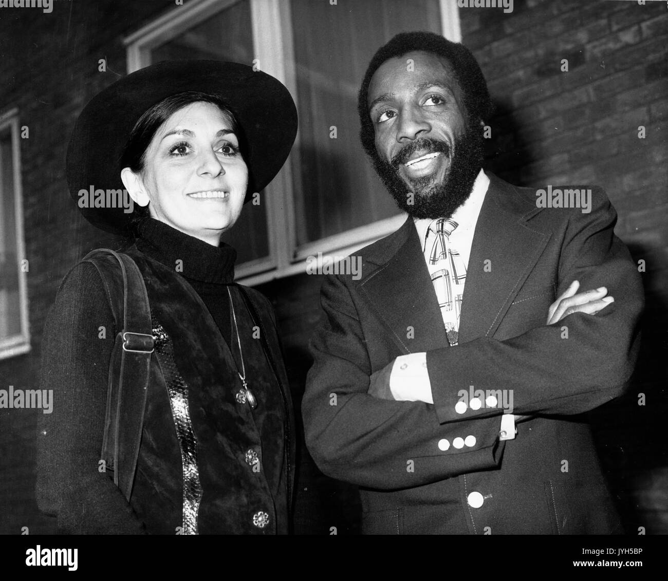 dick gregory wife Big tits on your mobile