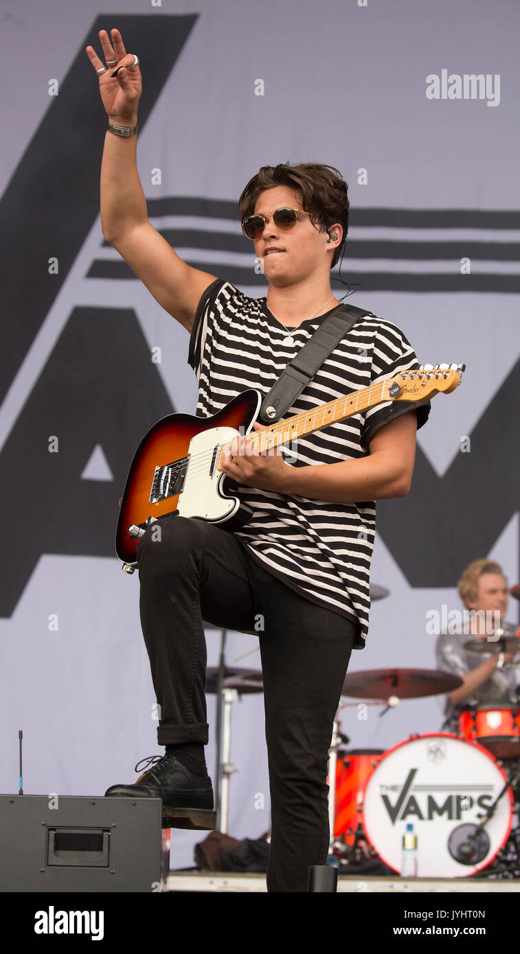 vamps hires stock photography and images Alamy