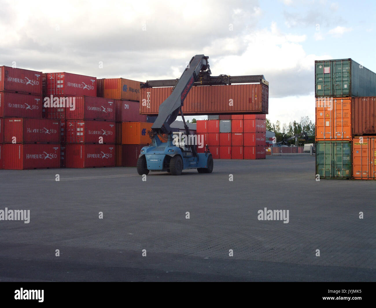Container terminal of hi-res stock photography and images - Alamy