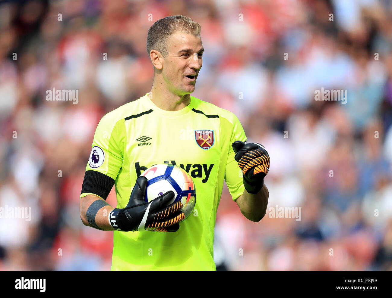 West Ham United goalkeeper Joe Hart Stock Photo - Alamy