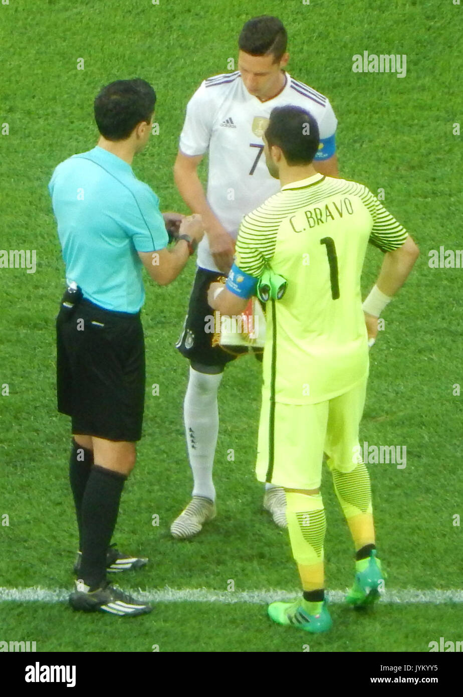 2017 Confederations Cup   Final   Mazic, Draxler and Bravo before the match Stock Photo