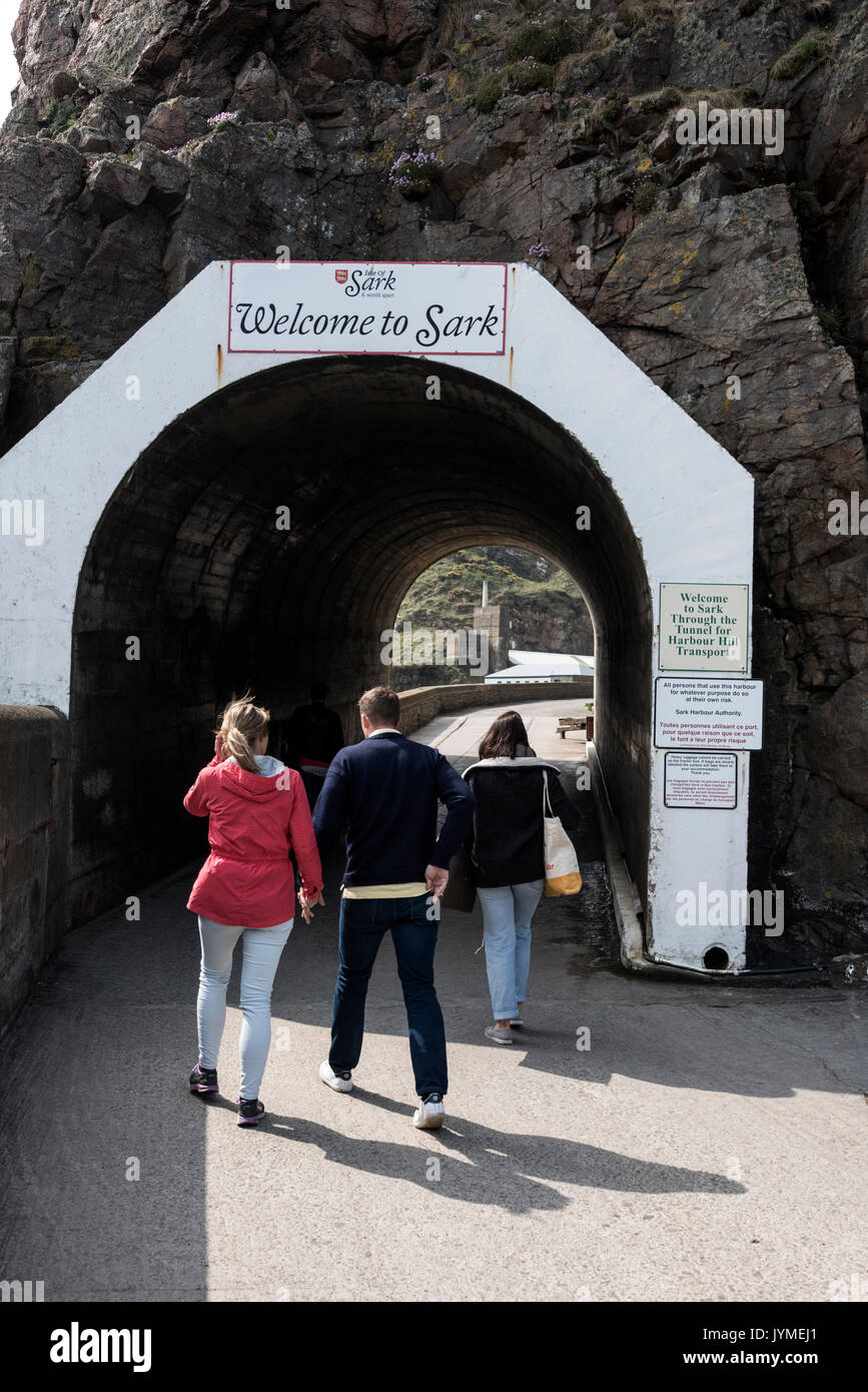 Short tunnel hires stock photography and images Alamy