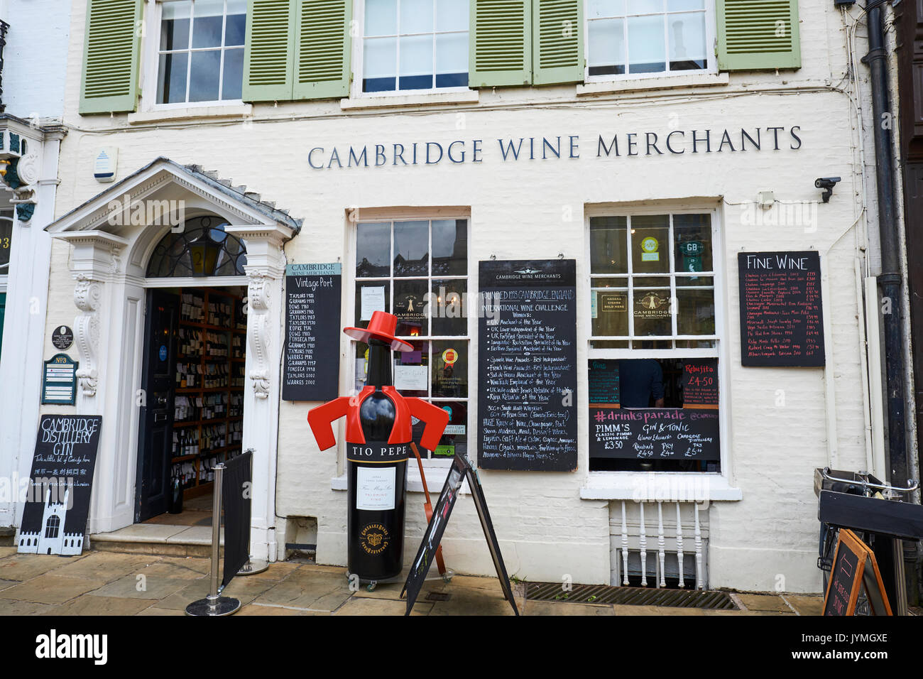Cambridge Wine Merchants, Kings Parade, Cambridge, UK Stock Photo