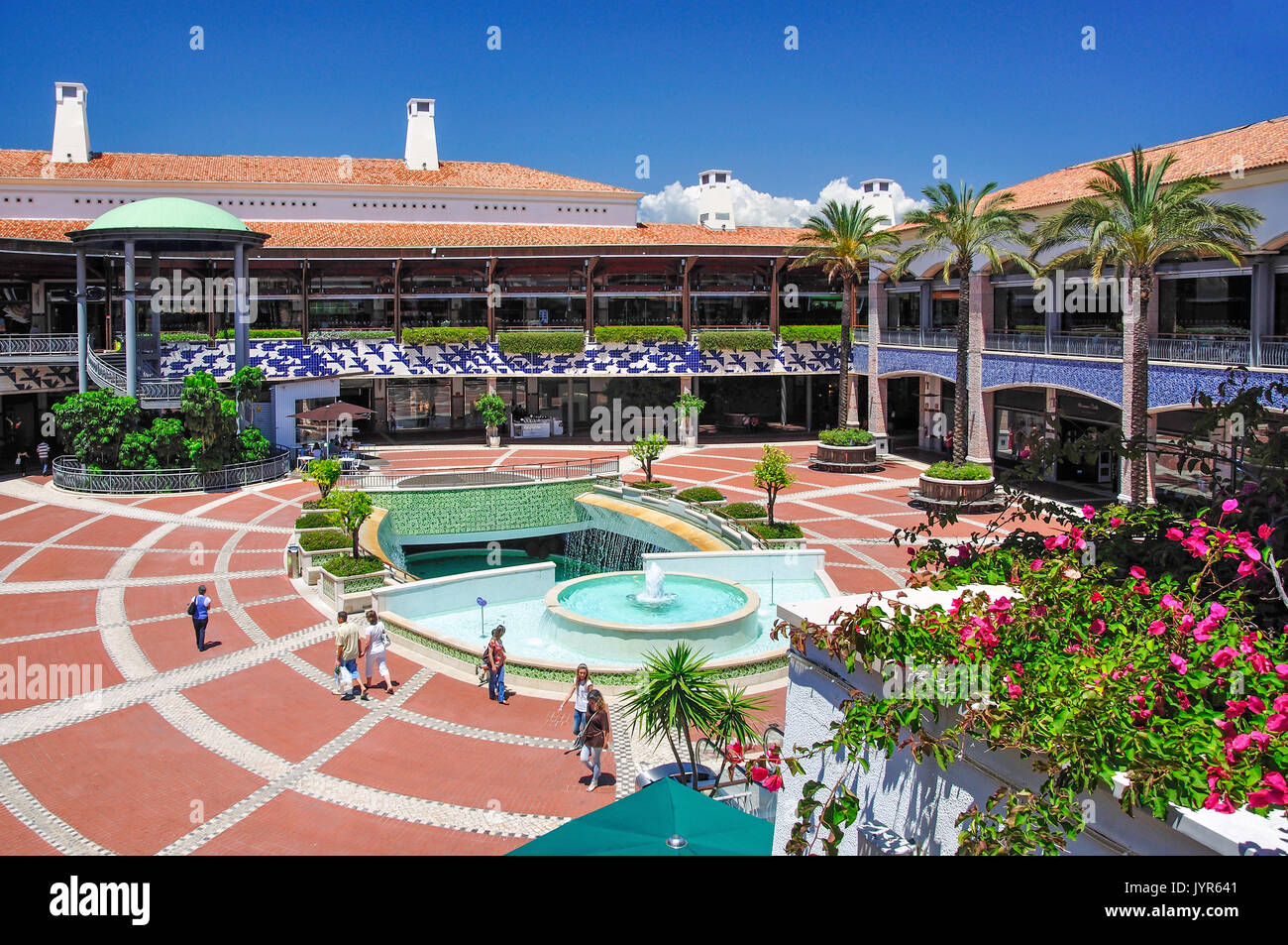 The Courtyard, The Forum Algarve Shopping Centre, Faro, Faro District,  Algarve Region, Portugal Stock Photo - Alamy