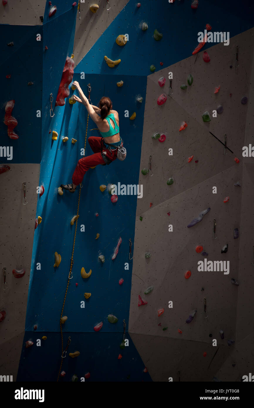 Indoor climbing wall hi-res stock photography and images - Alamy
