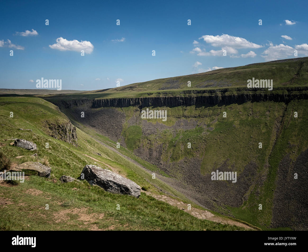 High Cup Nick, a classic U-shaped glaciated valley on the western flanks of the North Pennines Area of Outstanding Natural Beauty Stock Photo