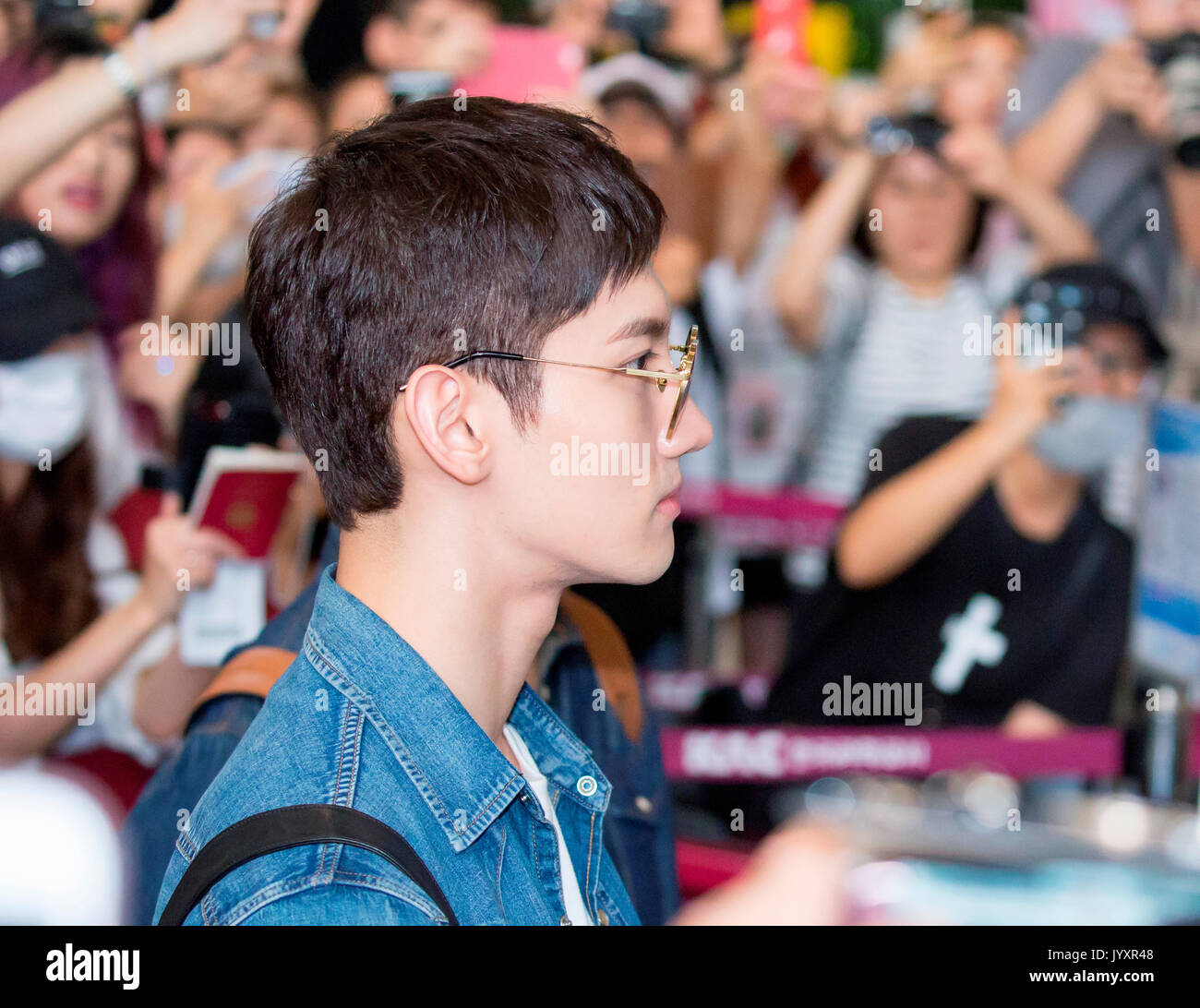 Max Changmin (TVXQ), Aug 21, 2017 : Max Changmin of K-pop duo TVXQ arrives at the Gimpo International Airport in Seoul, South Korea before the boy band depart to Tokyo, Japan to hold a press conference. The K-pop boy band began three-country "Asian Press Tour" in Seoul on Monday to mark their resumption of activities after they were discharged from about two years of mandatory military service. They will hold a press conference in Tokyo on August 21 and in Hong Kong on August 22, 2017, according to local media. Credit: Lee Jae-Won/AFLO/Alamy Live News Stock Photo