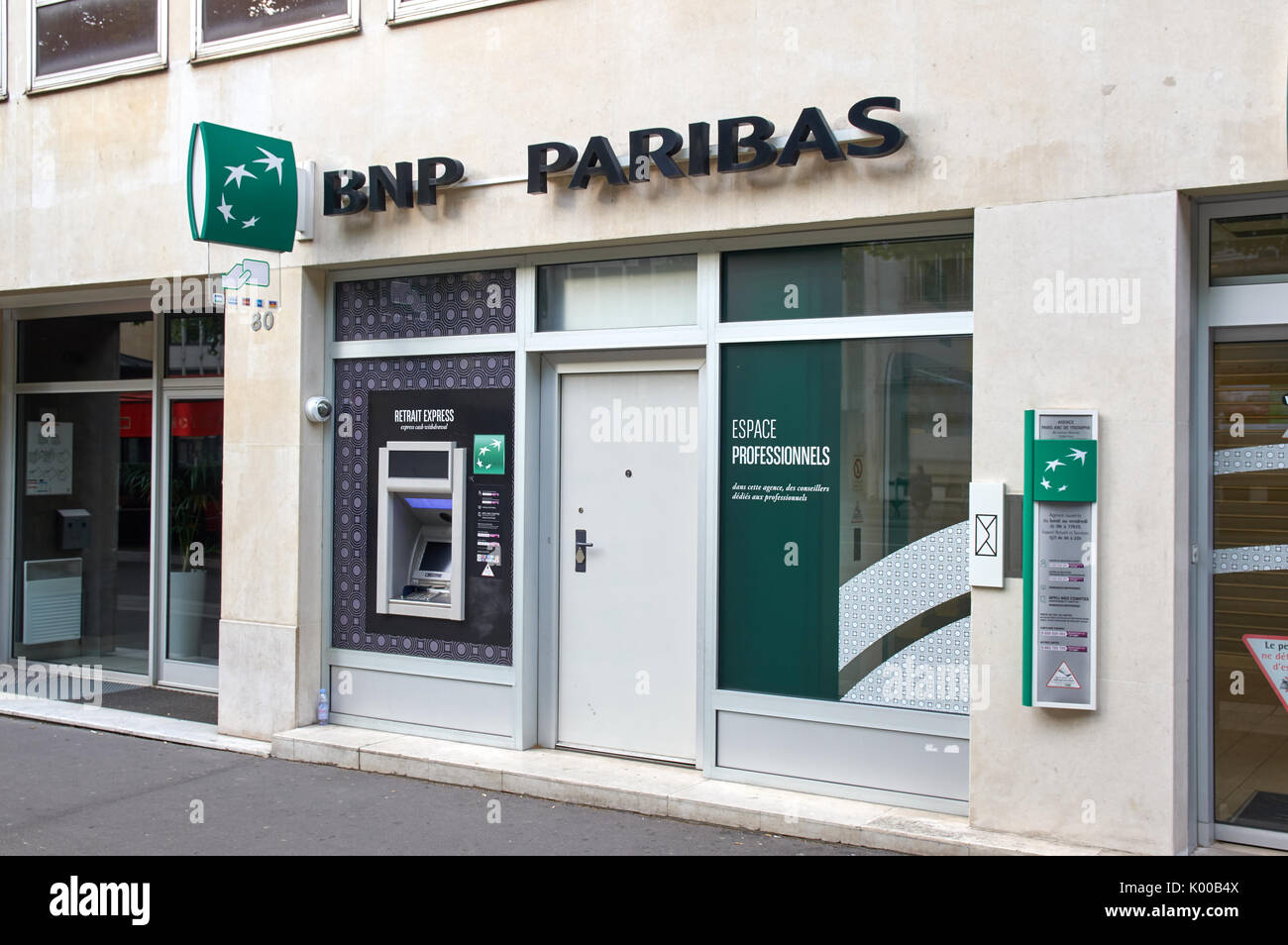 PARIS, FRANCE - MAY 10, 2017 : Office of BNP Paribas bank in Paris. BNP ...