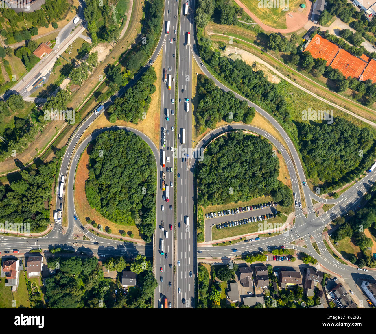 Autobahn A3, Abfahrt Oberhausen Holten,Autobahnabfahrt, Straßenschleifen,  Oberhausen, Ruhrgebiet, Nordrhein-Westfalen, Deutschland Stock Photo