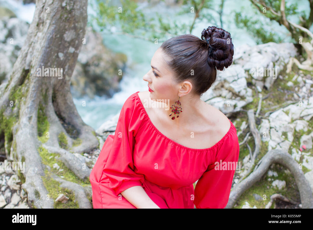 Portrait of a beautiful young girl on nature Stock Photo - Alamy