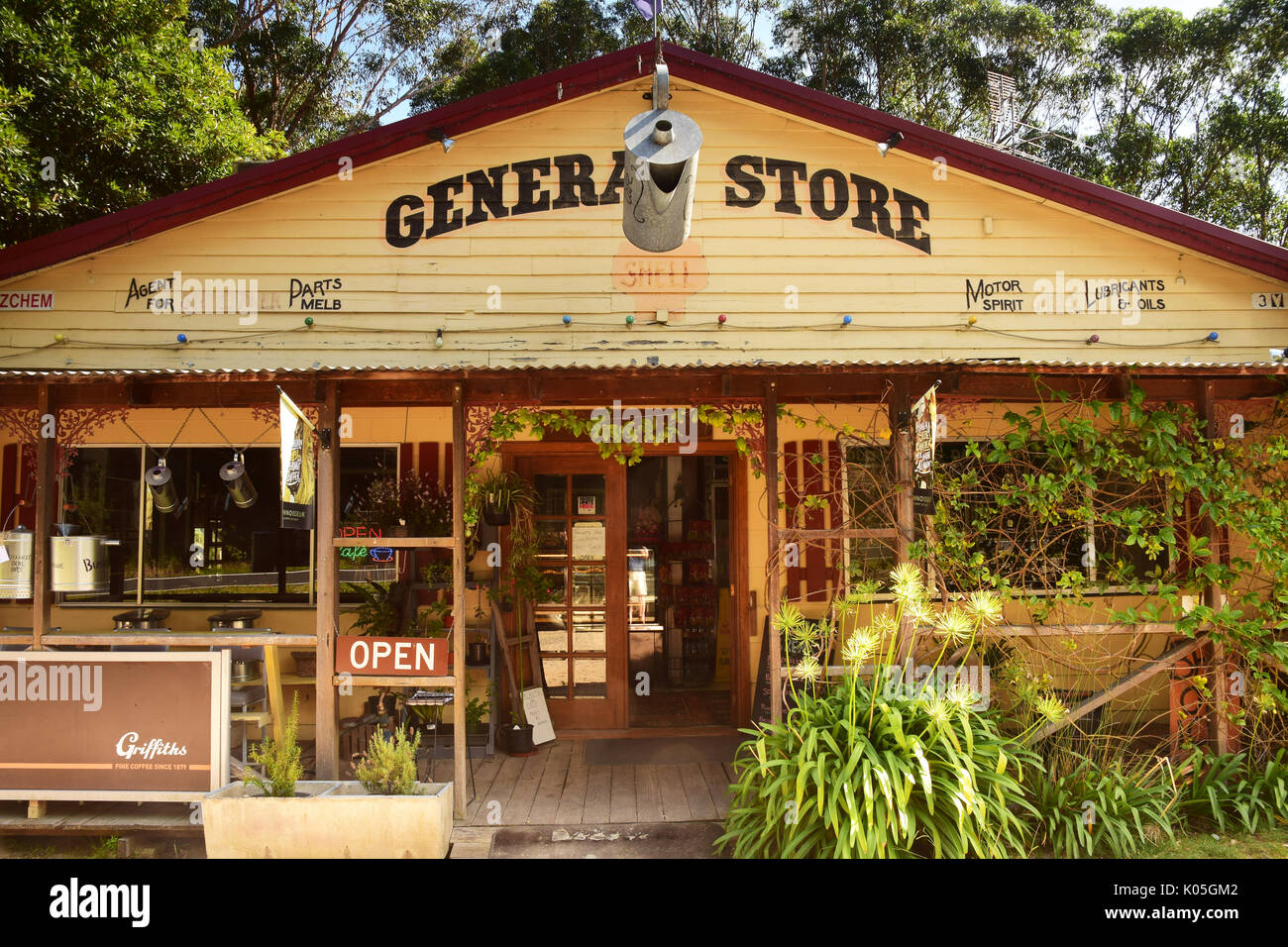 Roadside General Store and Cafe, New South Wales, Australia Stock Photo