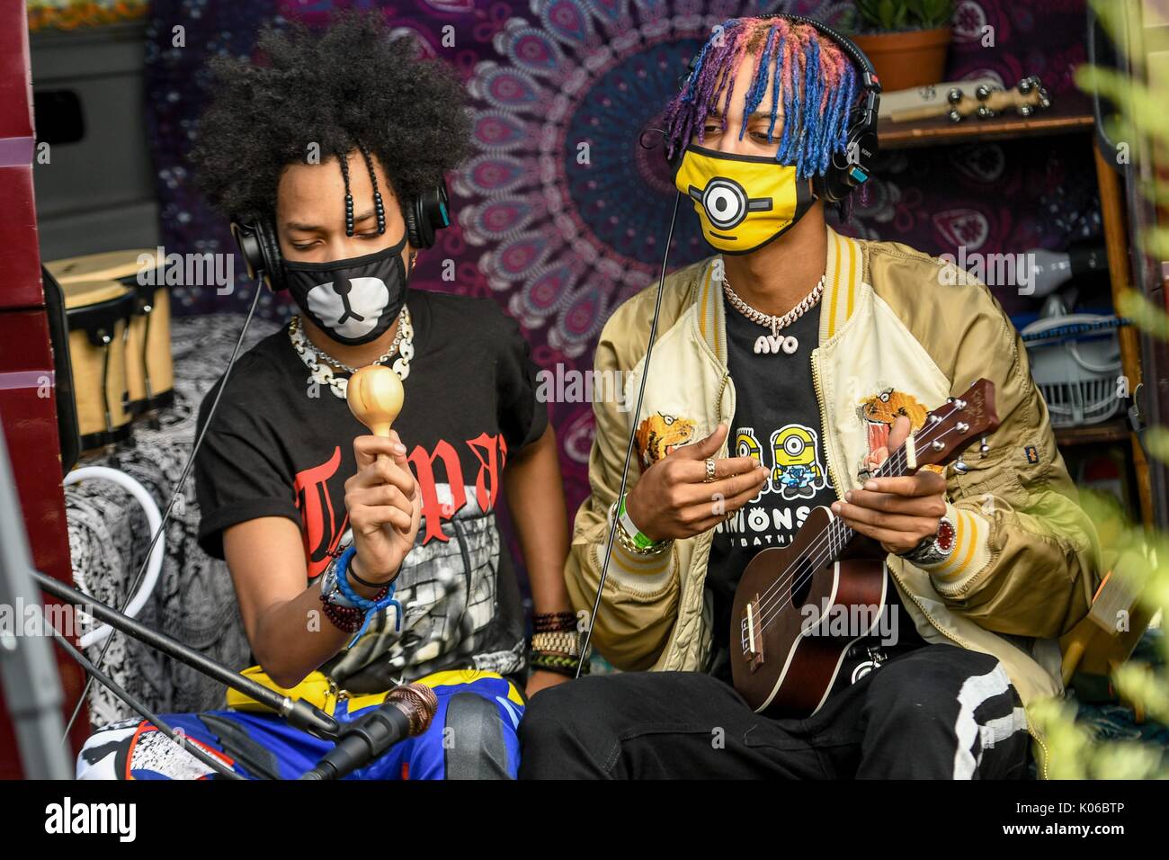 Ayo and teo hi-res stock photography and images - Alamy