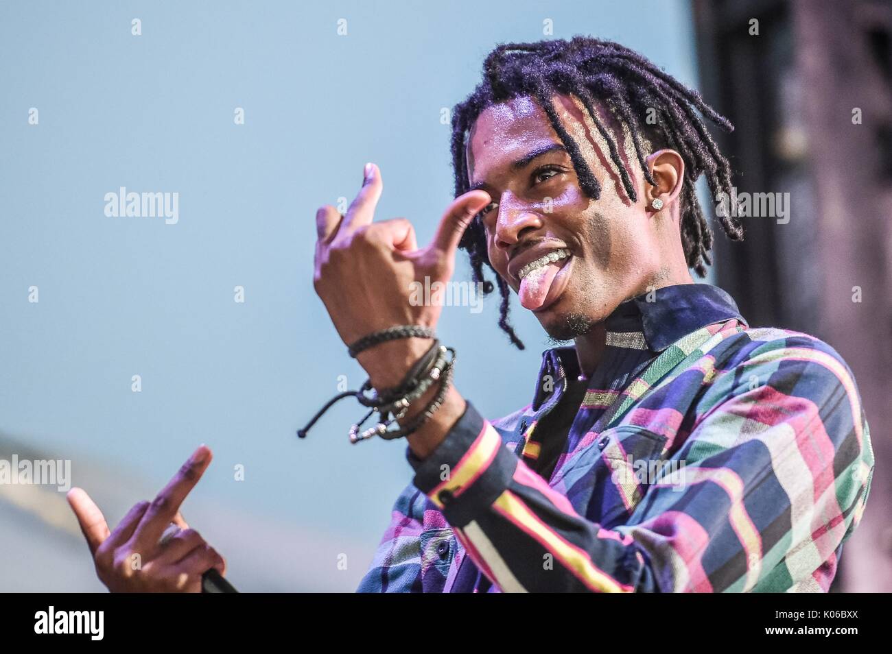 Wantagh, NY, USA. 20th Aug, 2017. Playboi Carti on stage for 2017 Hot 100 Music Festival - SUN 2, Northwell Health at Jones Beach Theater, Wantagh, NY August 20, 2017. Credit: Steven Ferdman/Everett Collection/Alamy Live News Stock Photo