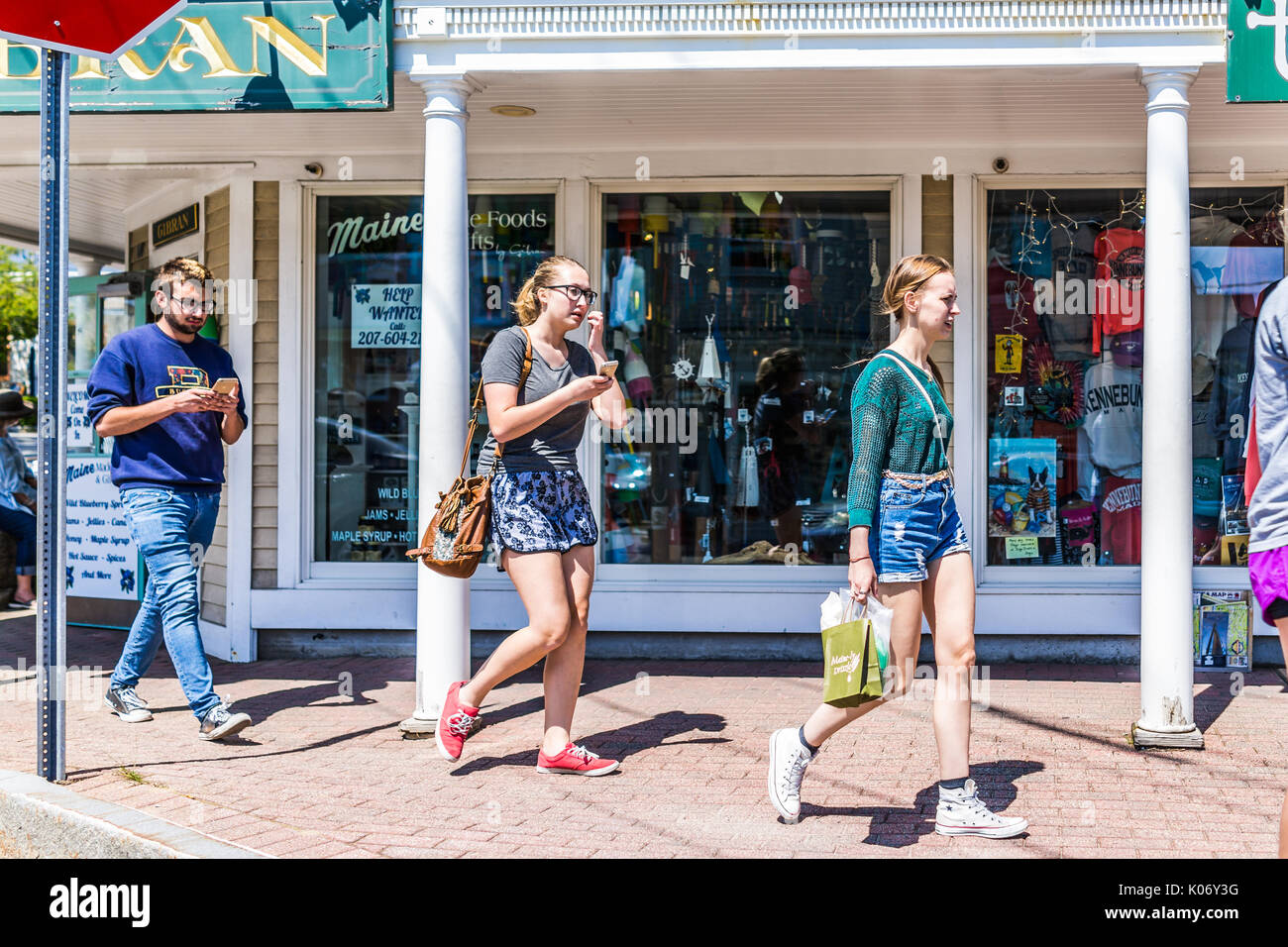 Maine Gift Store Hi-Res Stock Photography And Images - Alamy