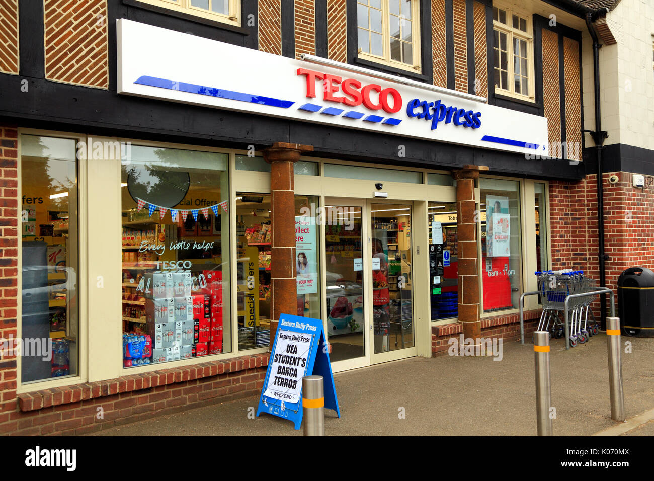 Tesco Express, mini supermarket, Heacham, Norfolk, England, UK, English supermarkets, stores, shops Stock Photo