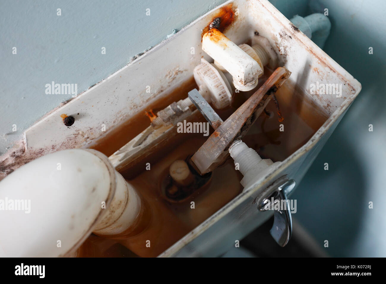 Dirty old toilet hires stock photography and images Alamy