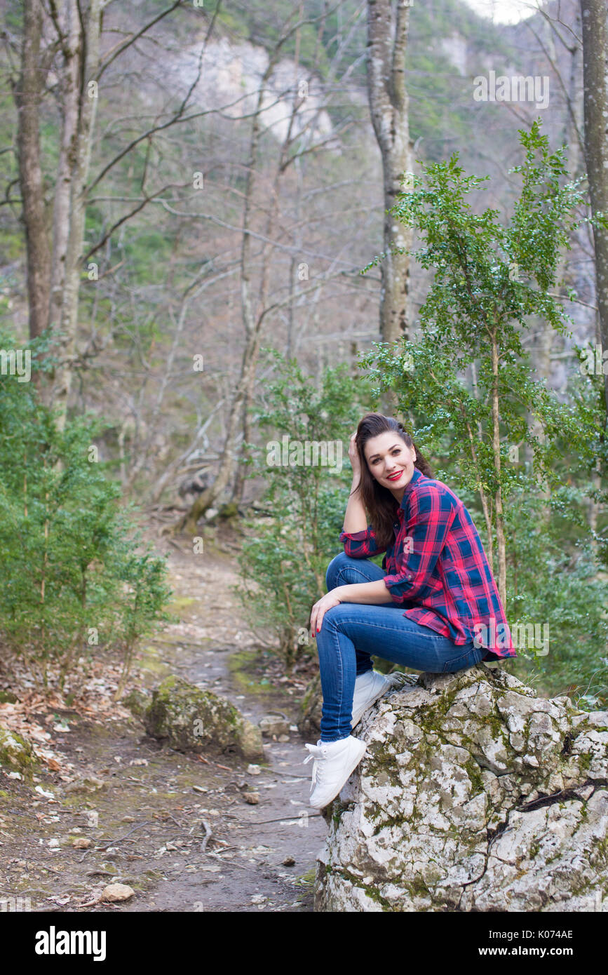 Portrait of a beautiful young girl on nature Stock Photo - Alamy