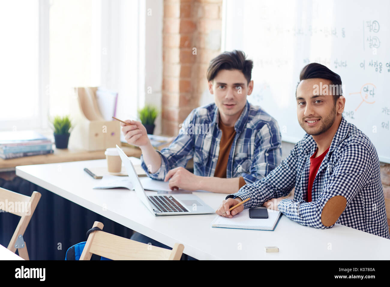 Project planning hi-res stock photography and images - Alamy