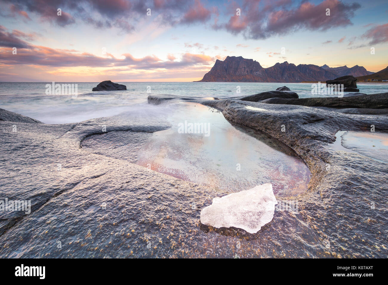 uttakleiv-beach-lofoten-islands-norway-stock-photo-alamy
