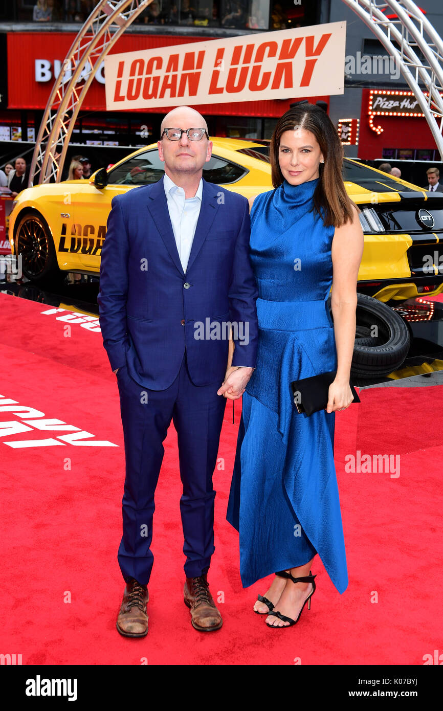 Steven soderbergh jules asner hi-res stock photography and images - Alamy