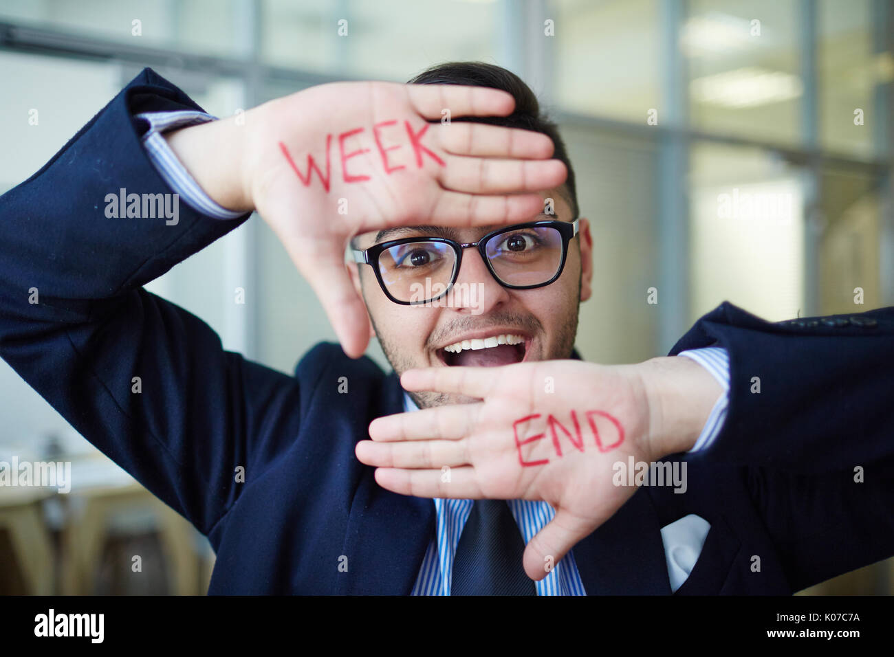 Think Weekend Thinking of weekend Stock Photo - Alamy
