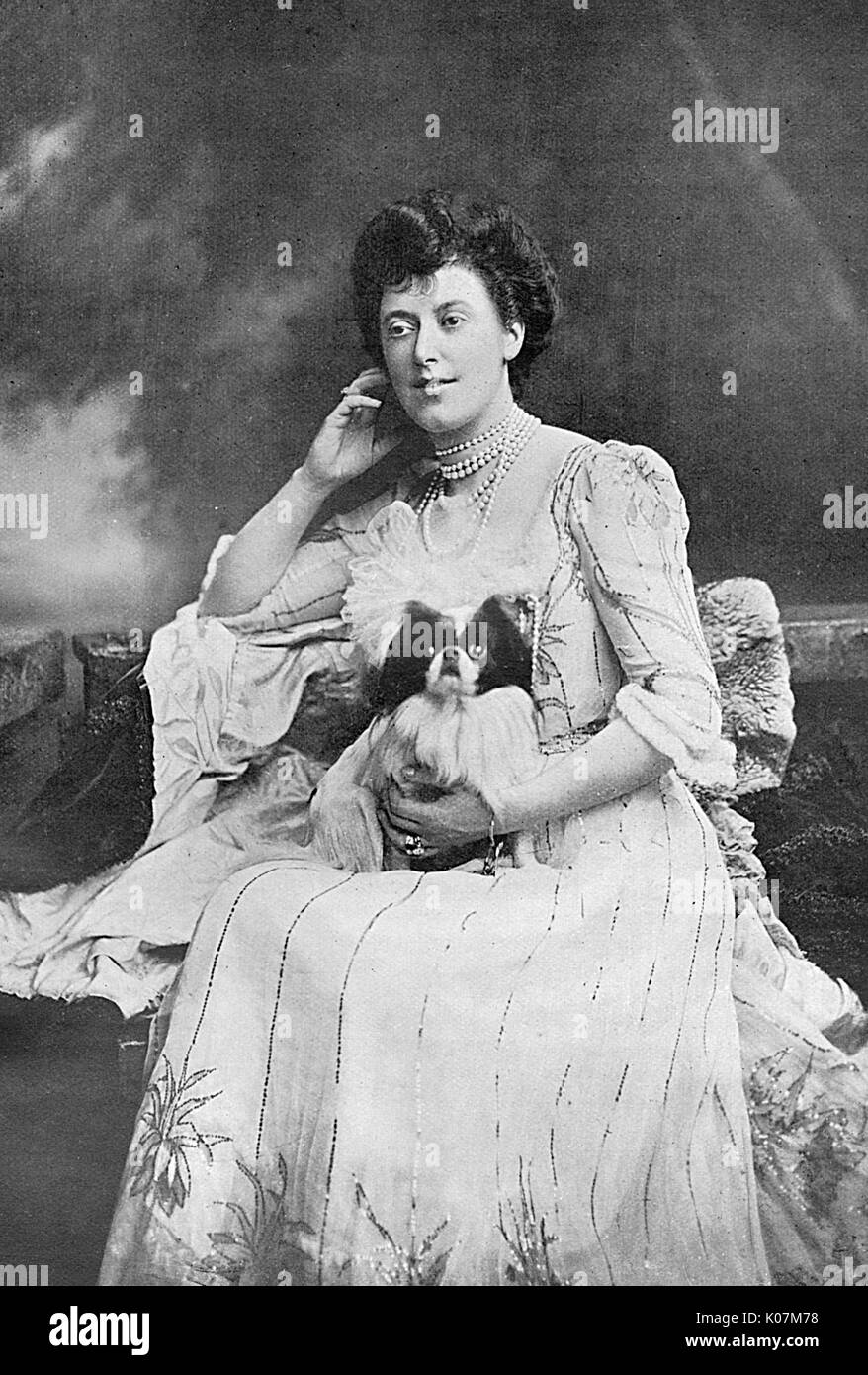 Dame Margaret Helen Greville, Hon Mrs Greville, DBE (18631942), British society host and philanthropist, born Margaret Helen Anderson.  Friend of Queen Mary, popular society hostess, chatelaine of Polesden Lacey.  Bequeathed all her jewels to Queen Elizabeth, the Queen Mother.    1904 Stock Photo